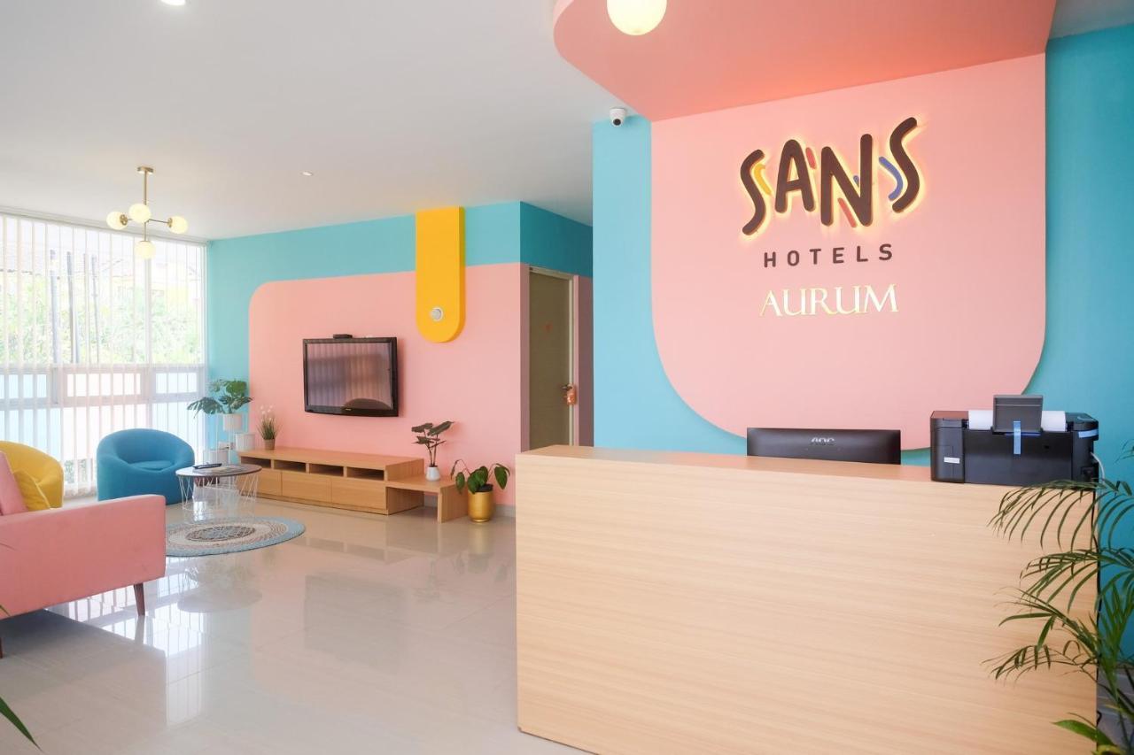 Sans Hotel Aurum Majapahit Семаранг Экстерьер фото